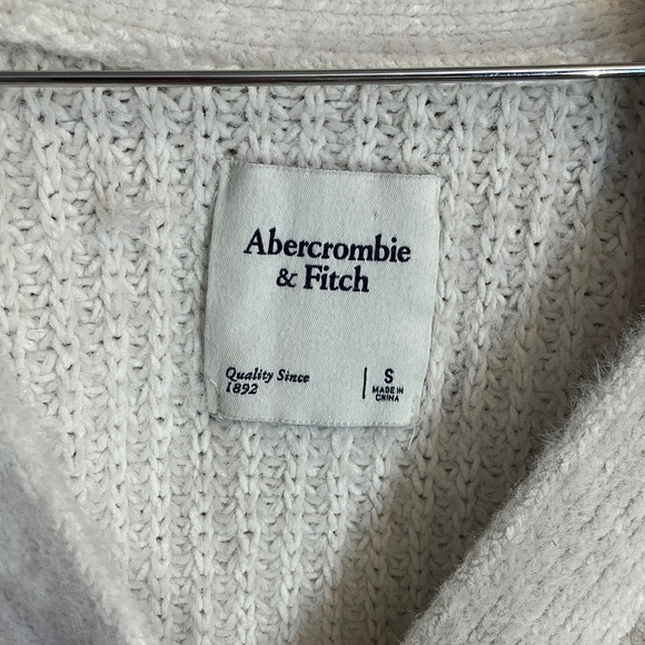 Abercrombie & Fitch Knit Cardigan - Picture 4 of 8